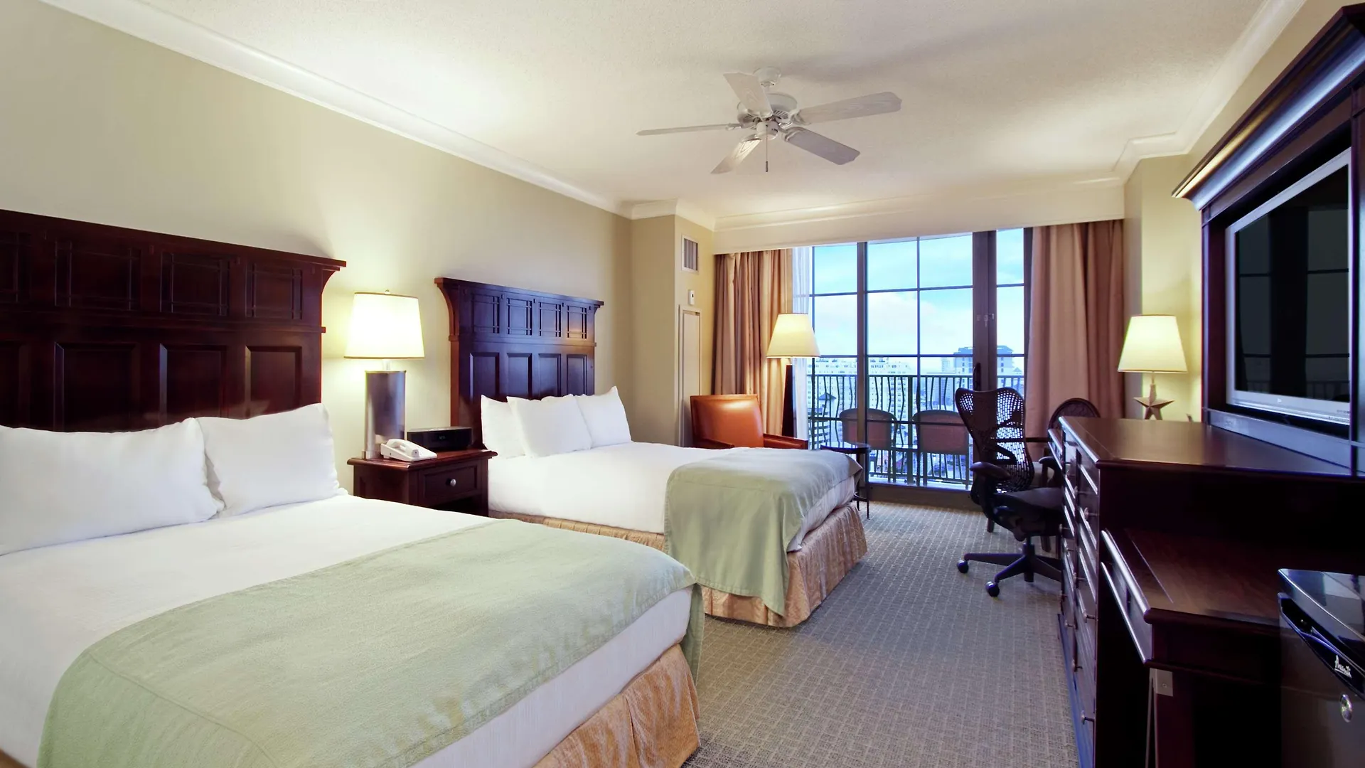 Hilton Virginia Beach Oceanfront 4*,  United States