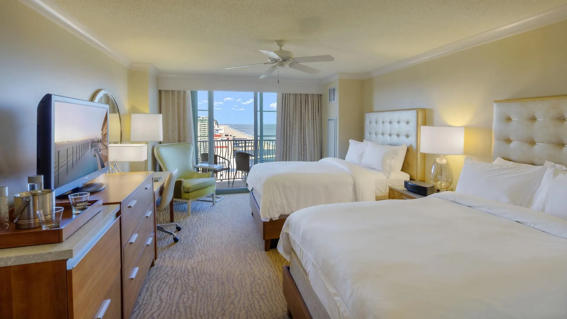 Hilton Virginia Beach Oceanfront 4*,  United States