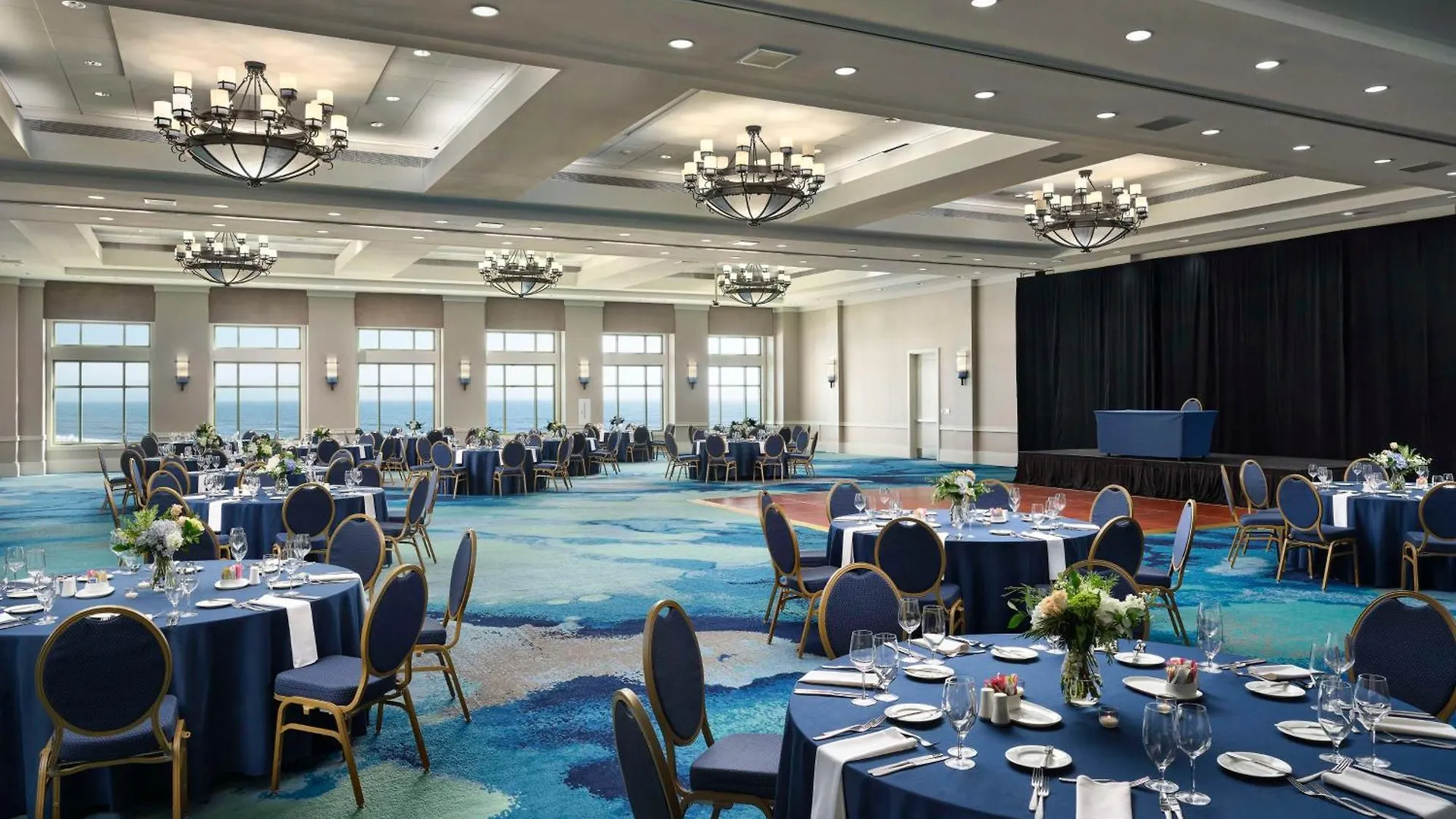 Hilton Virginia Beach Oceanfront 4*,