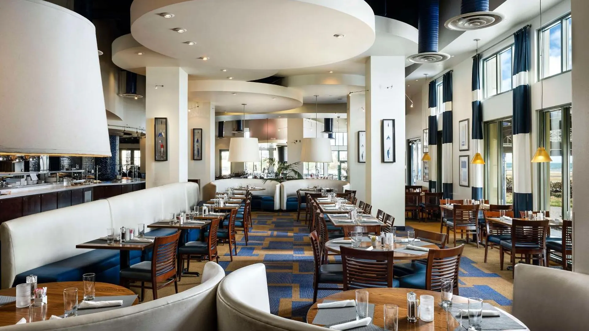 Hilton Virginia Beach Oceanfront 4*,  United States